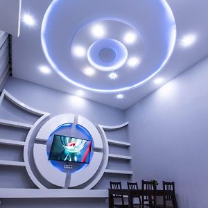 Luxe Appartement met Vier Slaapkamers